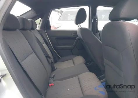 2010 Ford Focus Se from USA, damaged, VIN 1FAHP3FN7AW237513